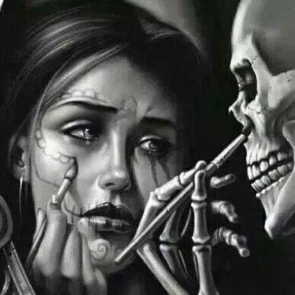 Meet your Posher, Beth - Picture 1 of 1